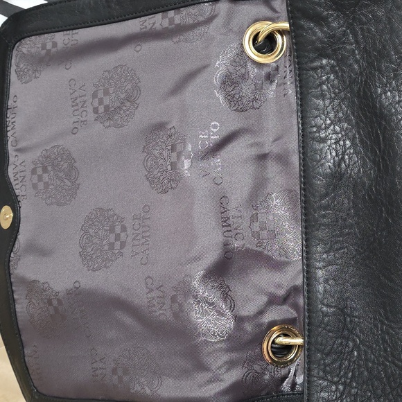 VINCE CAMUTO IPAD CROSSBODY LEATHER - Picture 4 of 10